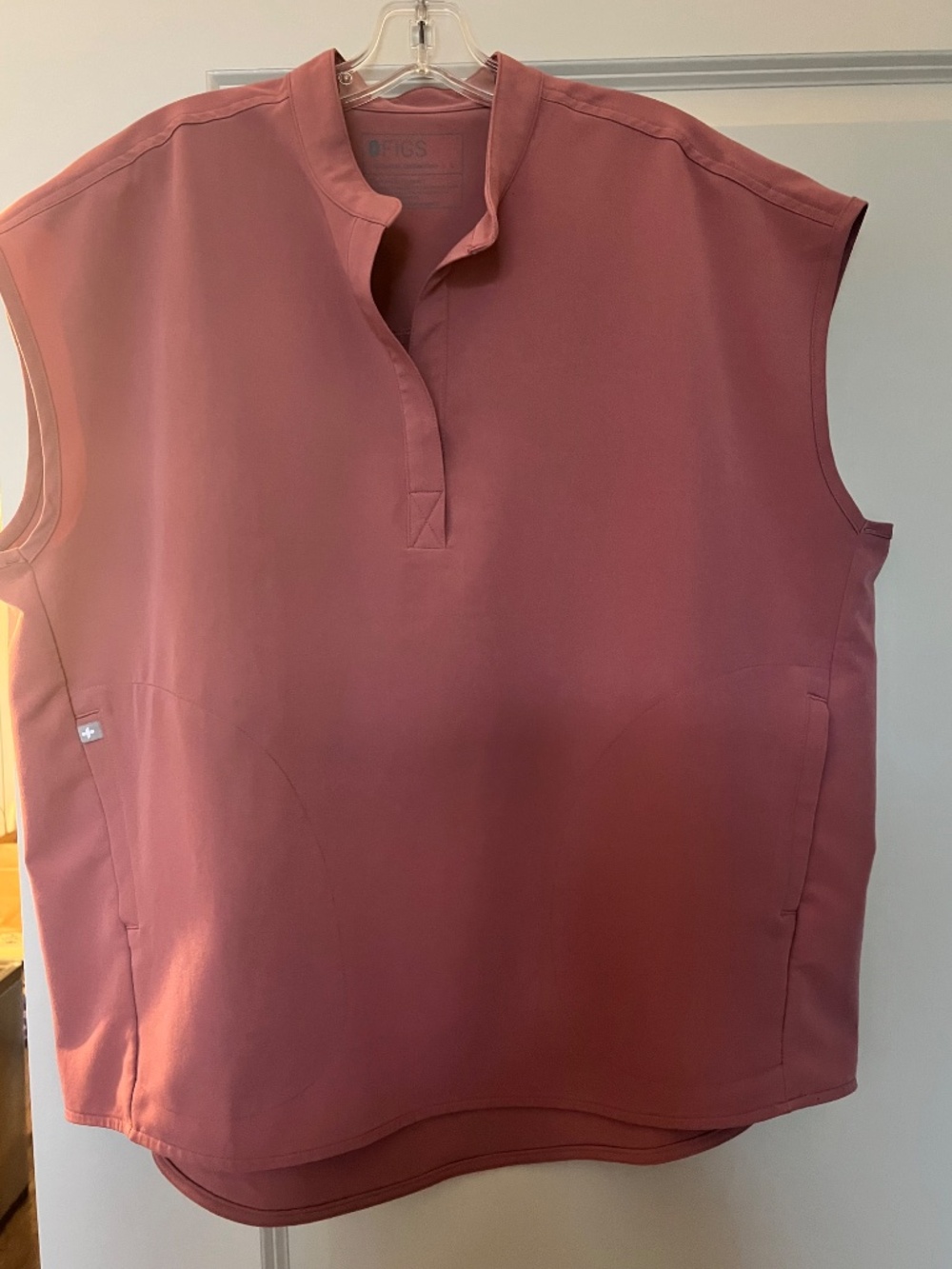 FIGS Scrubs sets – Great Condition | Mauve